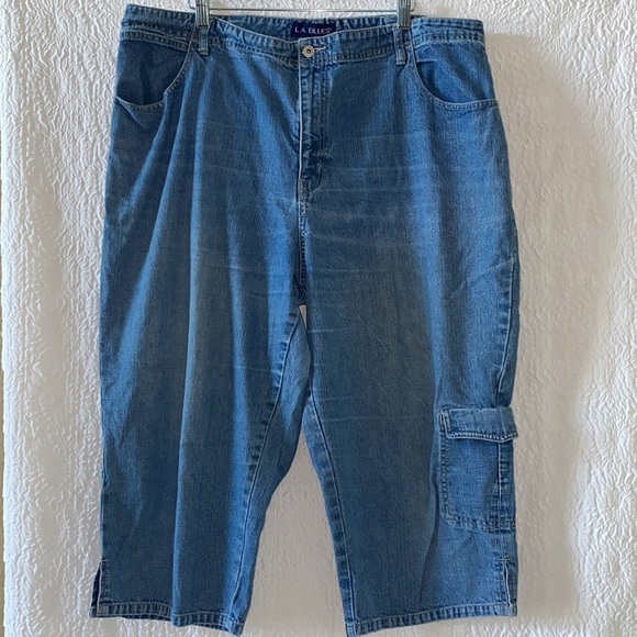 L.A. Blues Denim Capri - Picture 1 of 6